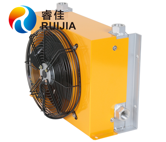 <font color='red'>液壓油冷卻器</font>安裝在哪里？有什么作用？