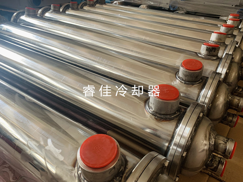 定購(gòu)全不銹鋼<font color='red'>管殼式換熱器</font>