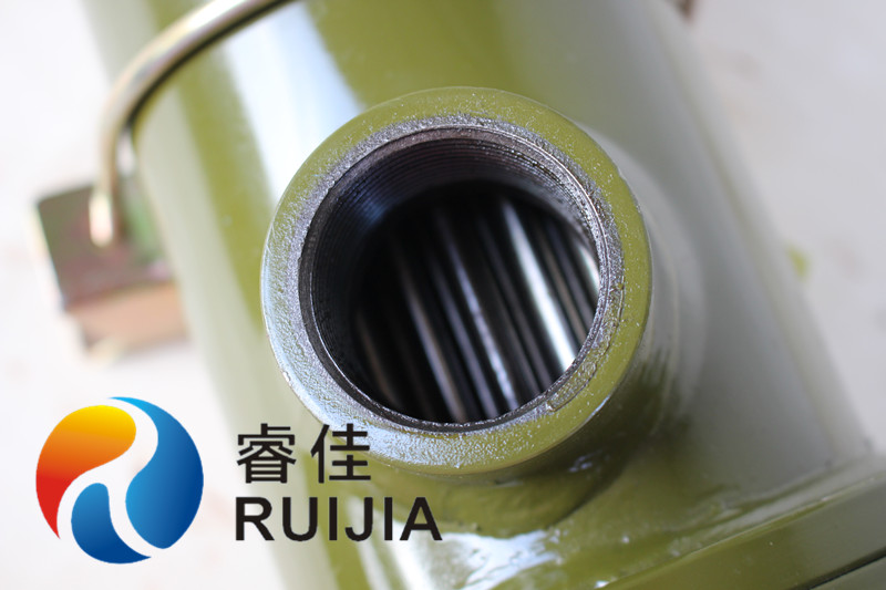 液壓站<font color='red'>水冷卻器</font>結(jié)水垢了怎么辦？