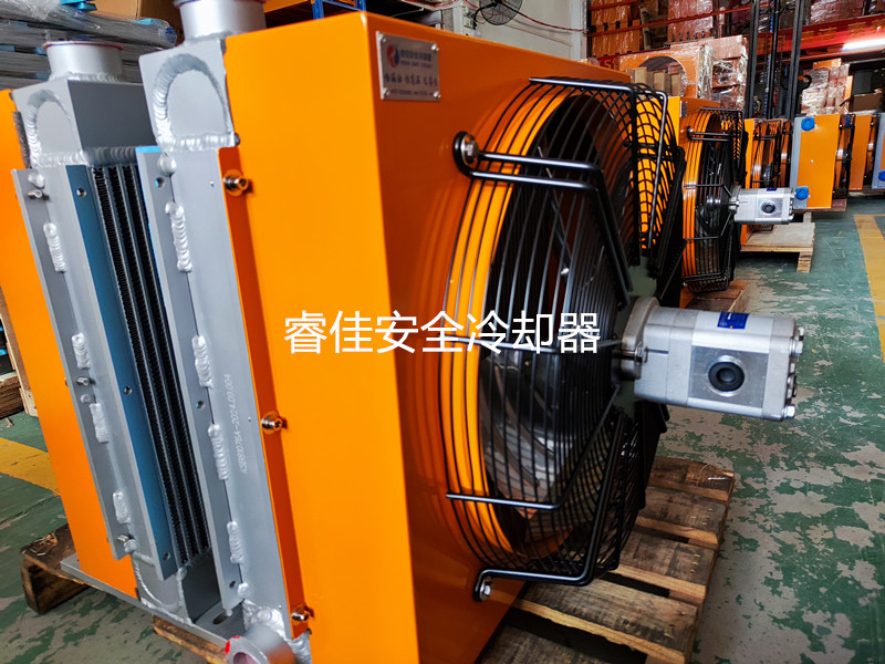 高轉(zhuǎn)速電機(jī)風(fēng)<font color='red'>冷卻器選型</font>