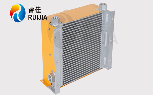 水切割機風冷卻器哪里有？找佛山睿佳冷卻器！
