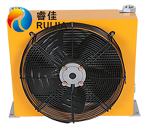【上海】<font color='red'>風(fēng)冷式油冷卻器</font>，認(rèn)準(zhǔn)睿佳大品牌！