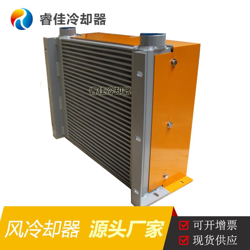 【改裝破碎錘】挖掘機(jī)加裝<font color='red'>液壓油散熱器</font>